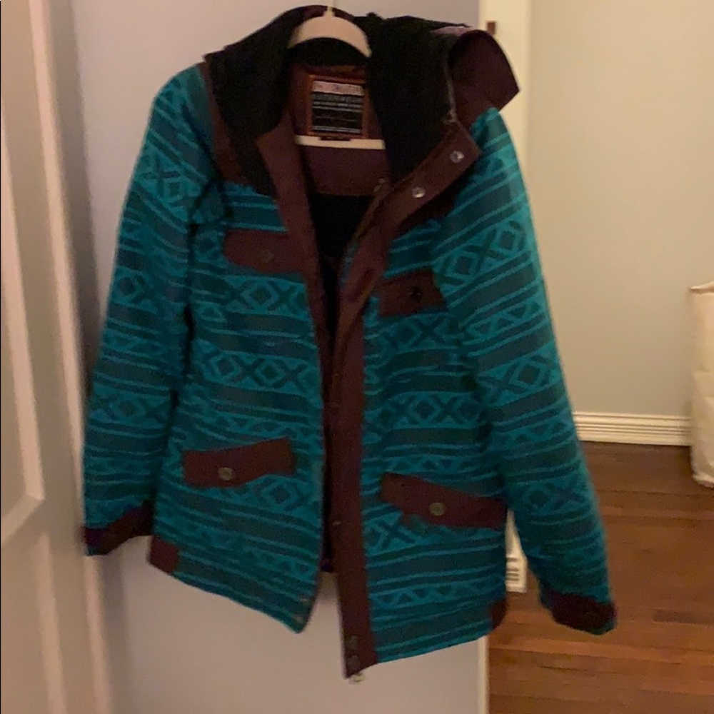 Nikita snowboarding jacket size medium
